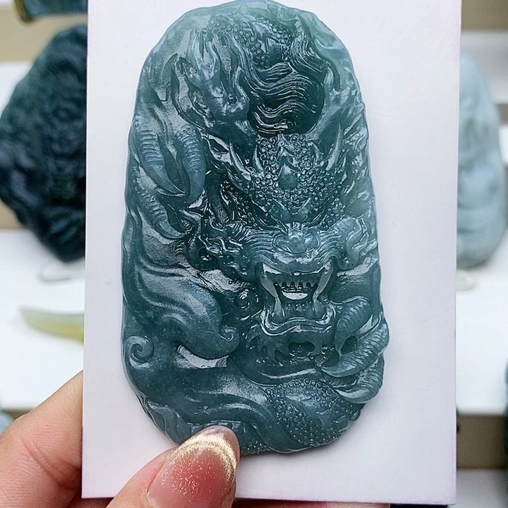 未镶嵌定制翡翠龙牌