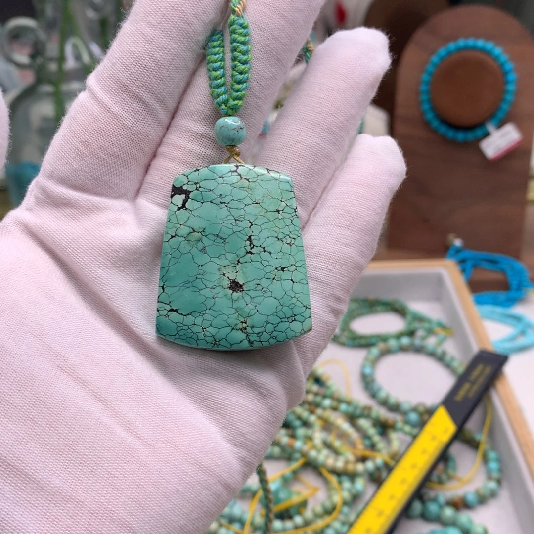 绿松石未镶嵌配饰