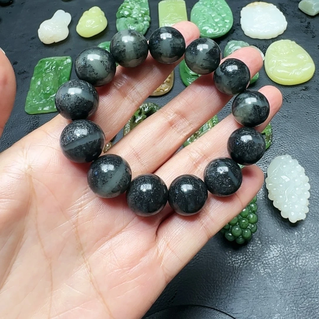 和田玉未镶嵌手串