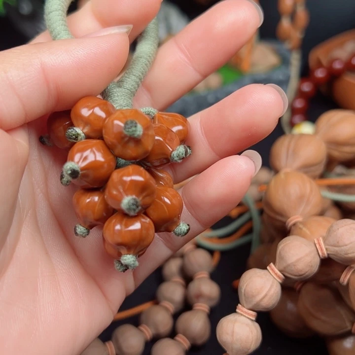 吊坠橄榄核遇****?1.2