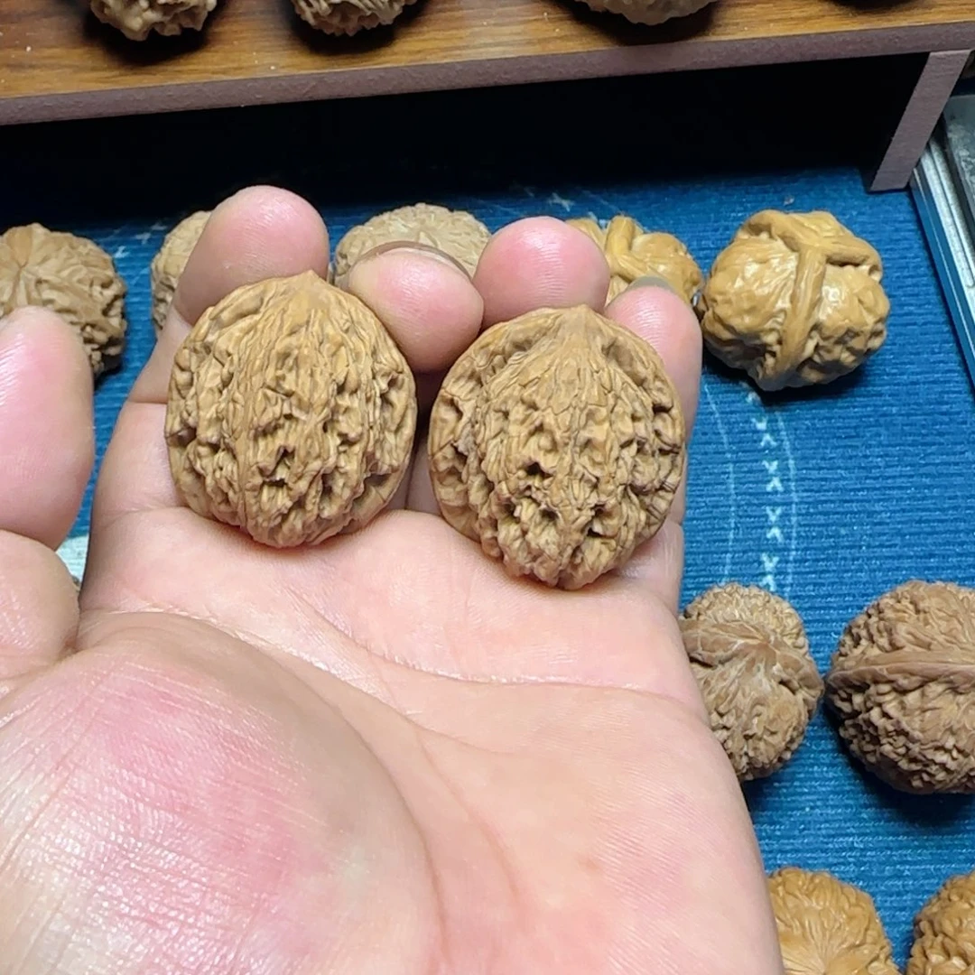 *****吊坠文玩核桃全品34虎头手捻