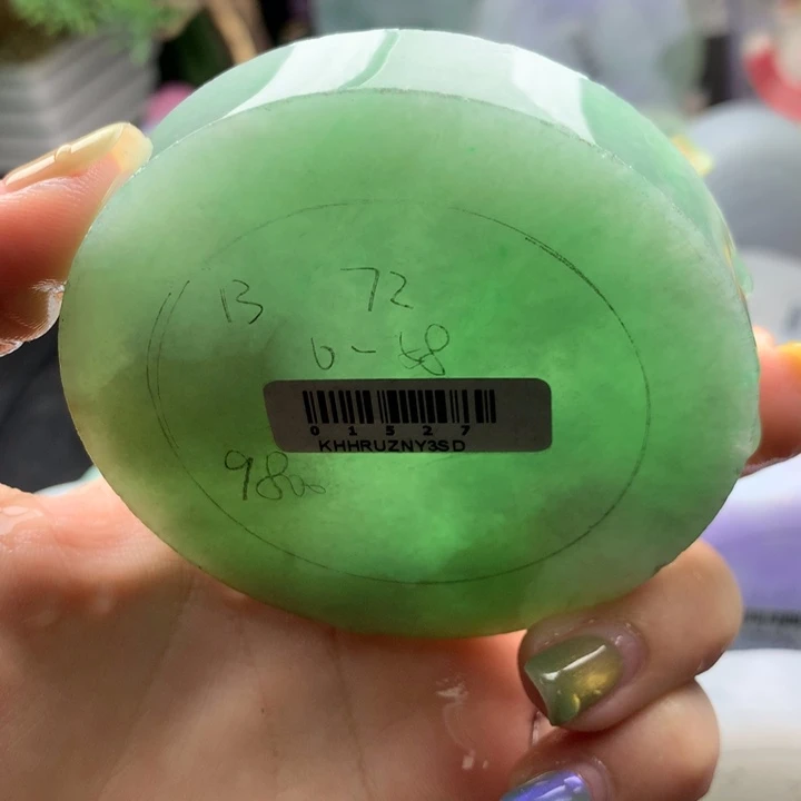 未镶嵌手镯定制翡翠
