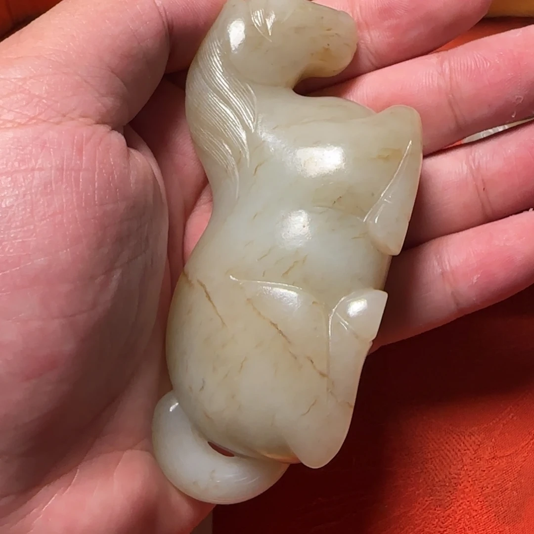 多***菲未镶嵌和田玉把件