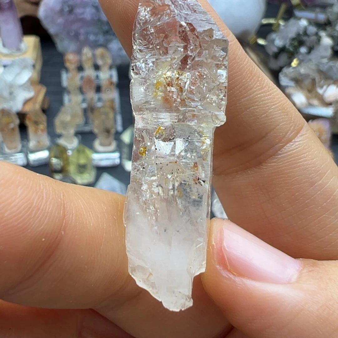 石材油胆沙红泥龙骨纹