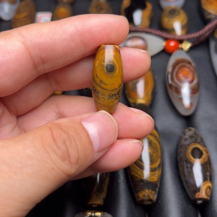 石英质玉珠宝半成品未镶嵌用****1