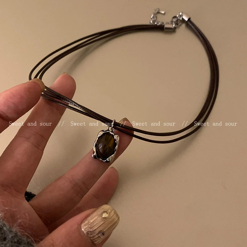 合金项链 复古气质设计感时尚个性温柔项链百搭锁骨链10166-01