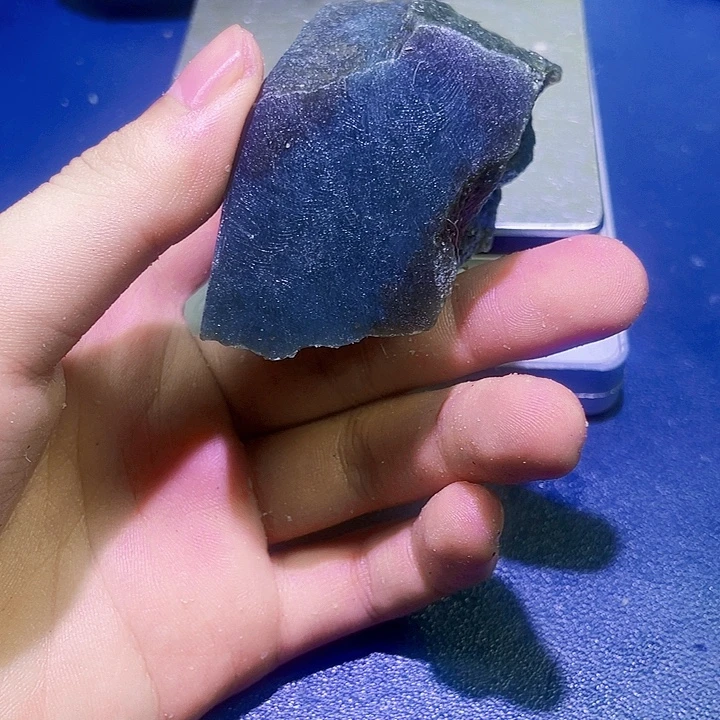 未镶嵌和田玉（糖玉）珠宝半成品