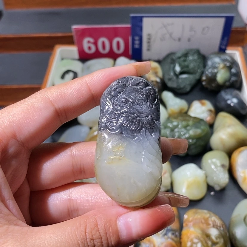 【闪购商品】和田玉未镶嵌颈饰静*凌