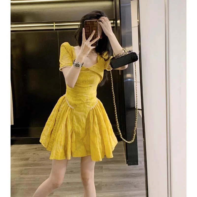 【有里布】连衣裙夏季新款设计感高级复古气质收腰a字短裙女D2111