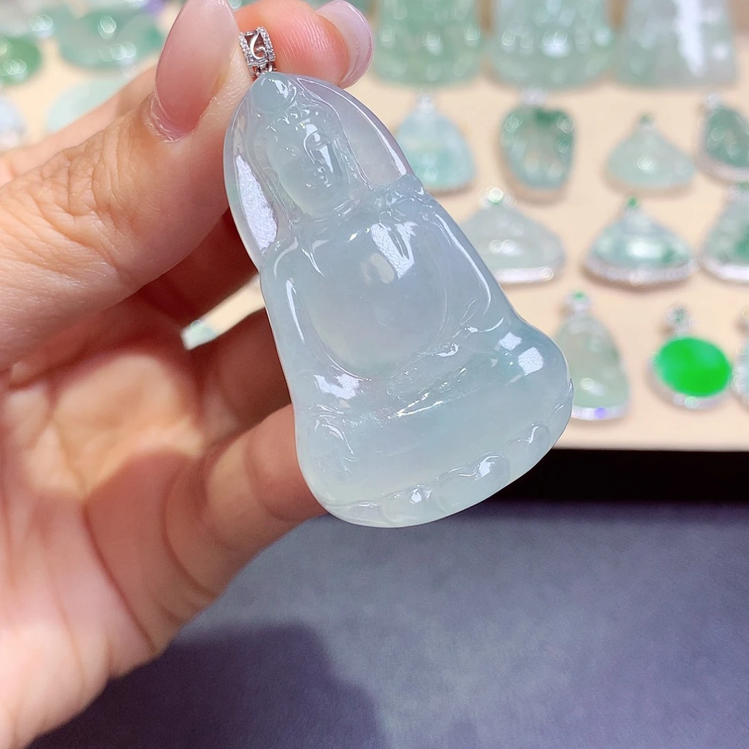 祝***好颈饰18K金镶嵌翡翠翡翠