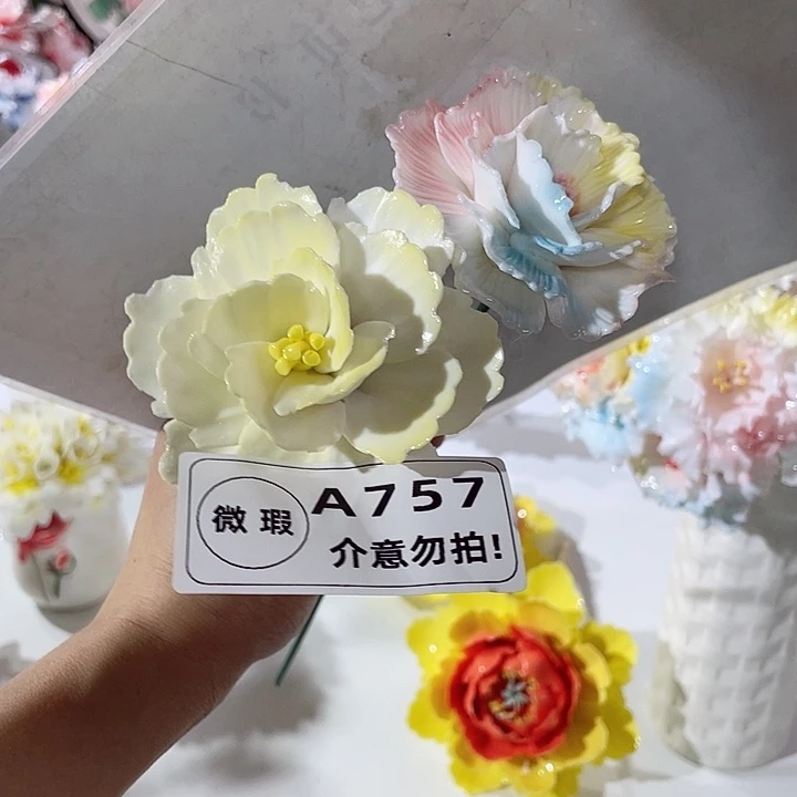 摆件德化工厂陶瓷手工捏花