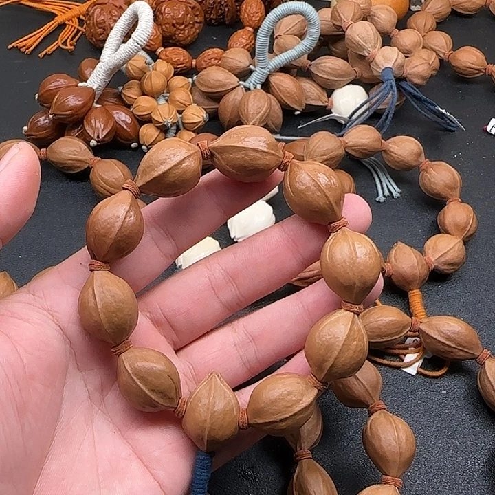 叶****橄榄核手串/手链1826