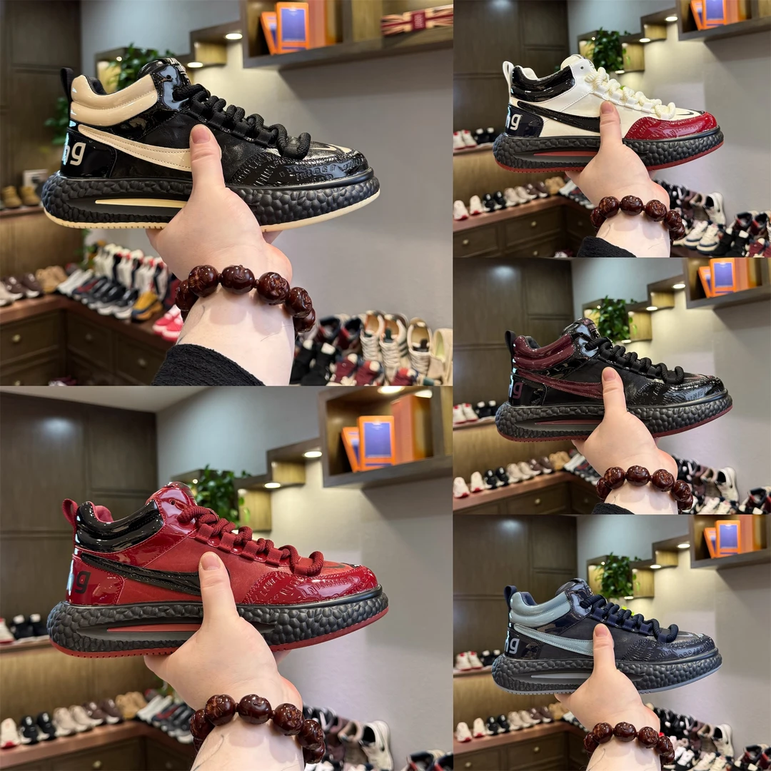 2025秋冬新款单棉同款时尚百搭潮流轻奢耐磨休闲男鞋（偏大一码）