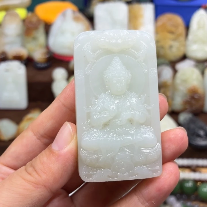 颈饰未镶嵌和田玉