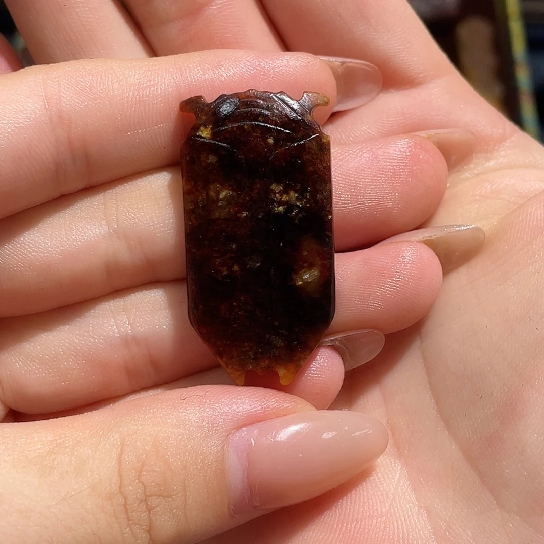 陈***初和田玉（糖玉）未镶嵌颈饰