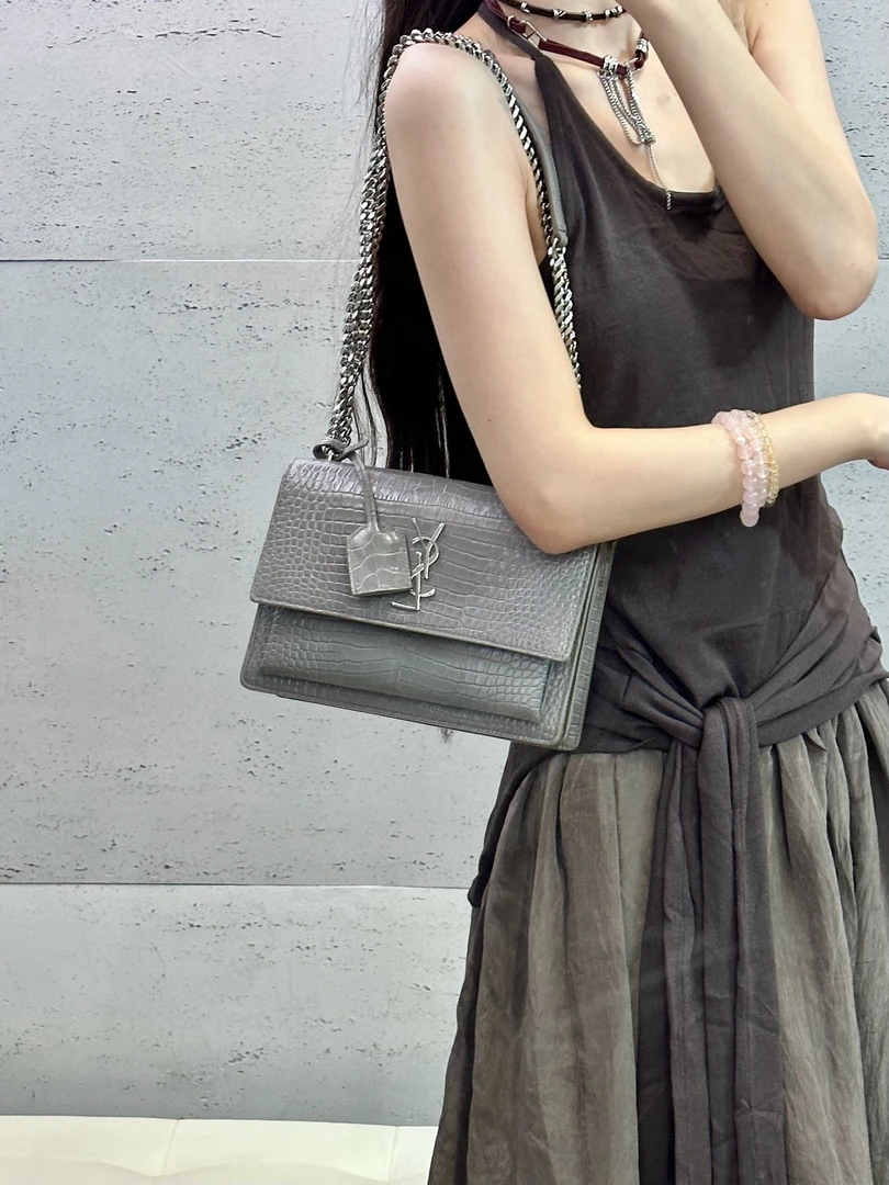 95新 YSL/圣罗兰 ysl 灰色日落鳄压斜挎包