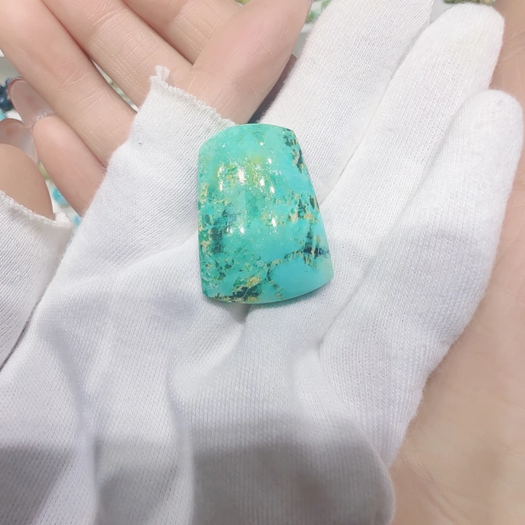 绿松石未镶嵌原矿绿松石