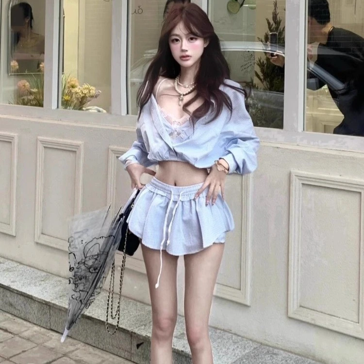 纯欲辣妹风格子短款长袖衬衫叠穿蕾丝边吊带背心高腰半身裙裤套装