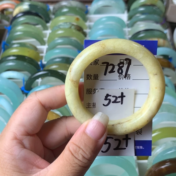未镶嵌蛇纹石玉手镯7287