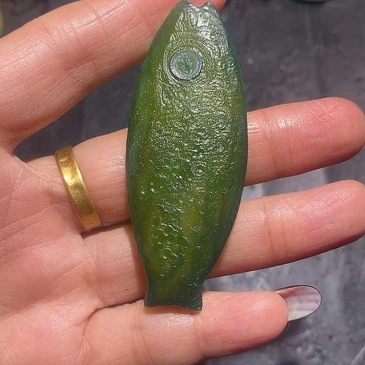 易***缘玛瑙/玉髓合金颈饰