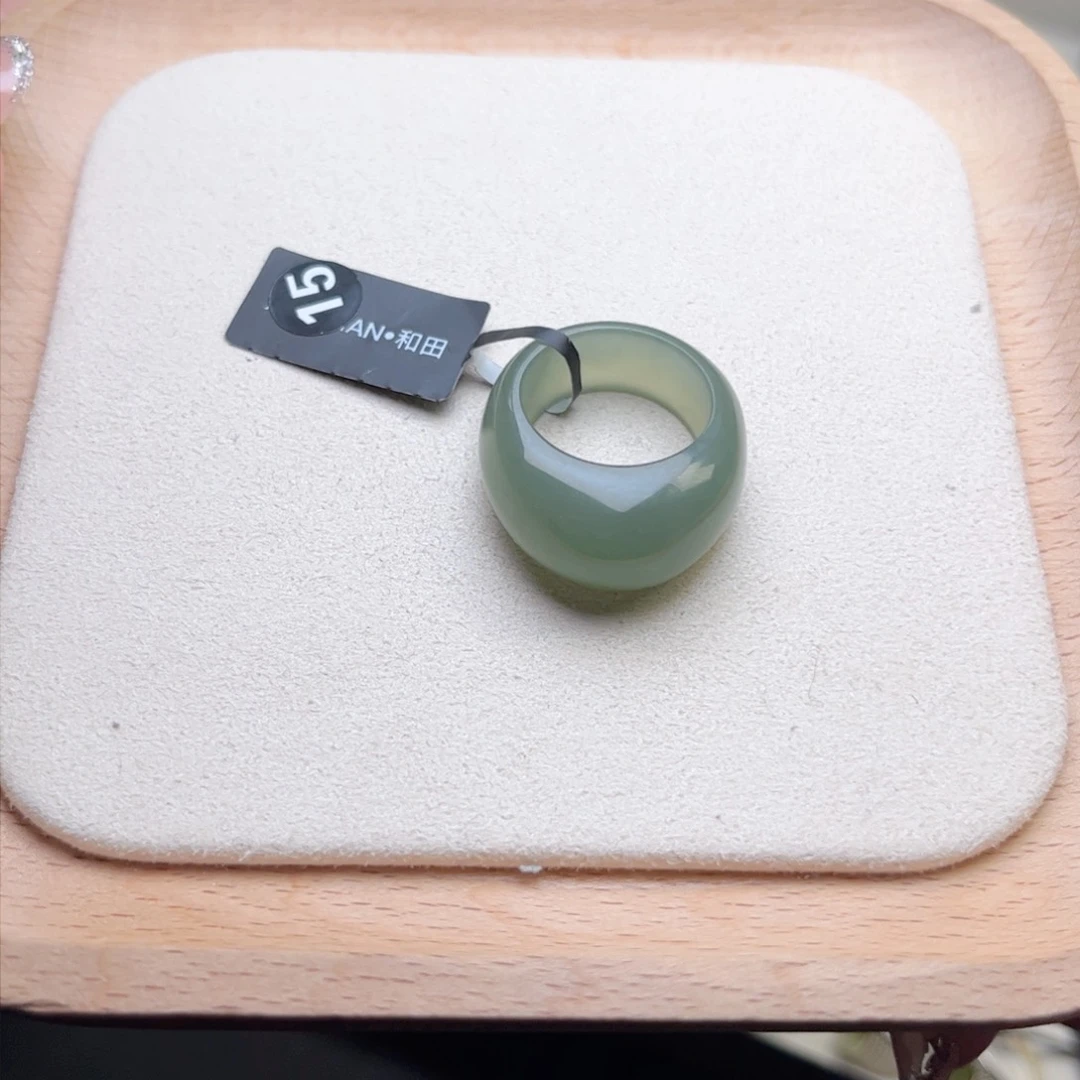 和田玉戒指未镶嵌幺****妆