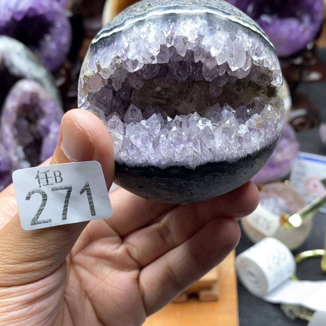 未镶嵌大型摆件（非配饰）水晶