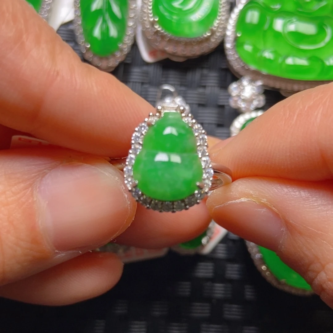 翡翠银S925镶嵌颈饰葫芦女戒