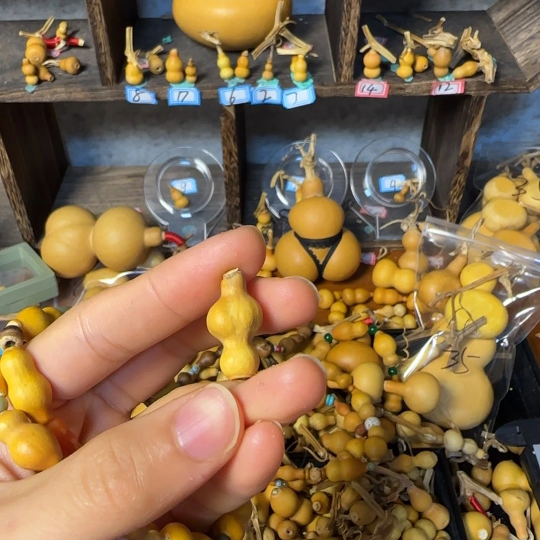 小***啦葫芦打孔后不退不换！