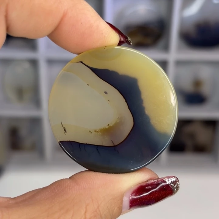 玛瑙/玉髓颈饰未镶嵌