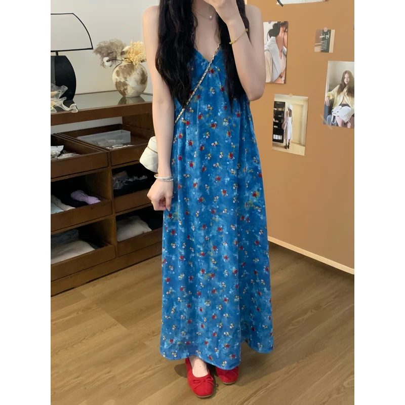 #8225繁花物语仲夏度假裙夏季新款气质风V领吊带长裙女
