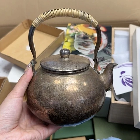 精品摆件。