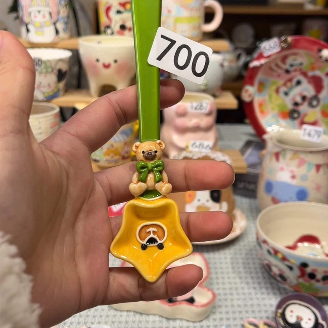 瓷片小**麻700哈哈哈哈哈哈哈哈哈