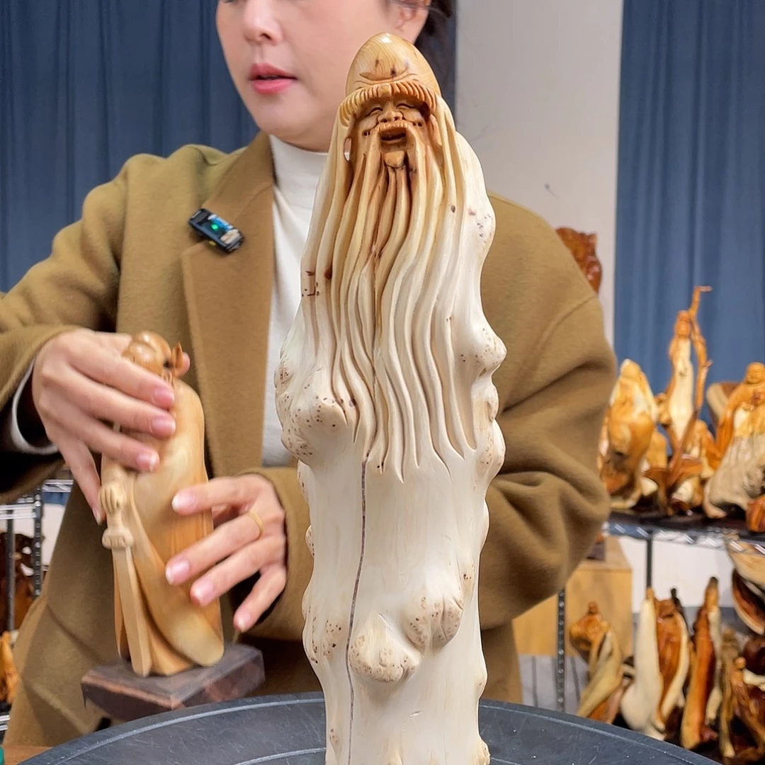 柏木（崖柏）随型艺术根雕