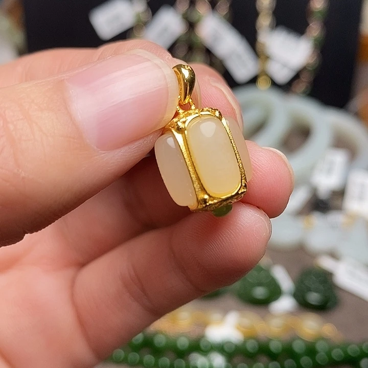 和田玉银S925镶嵌颈饰