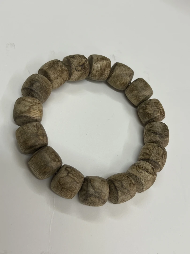 天然海南虫漏沉香1.4 老型桶珠单圈干磨原色无打磨