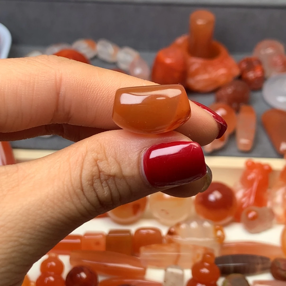 南红玛瑙未镶嵌配饰