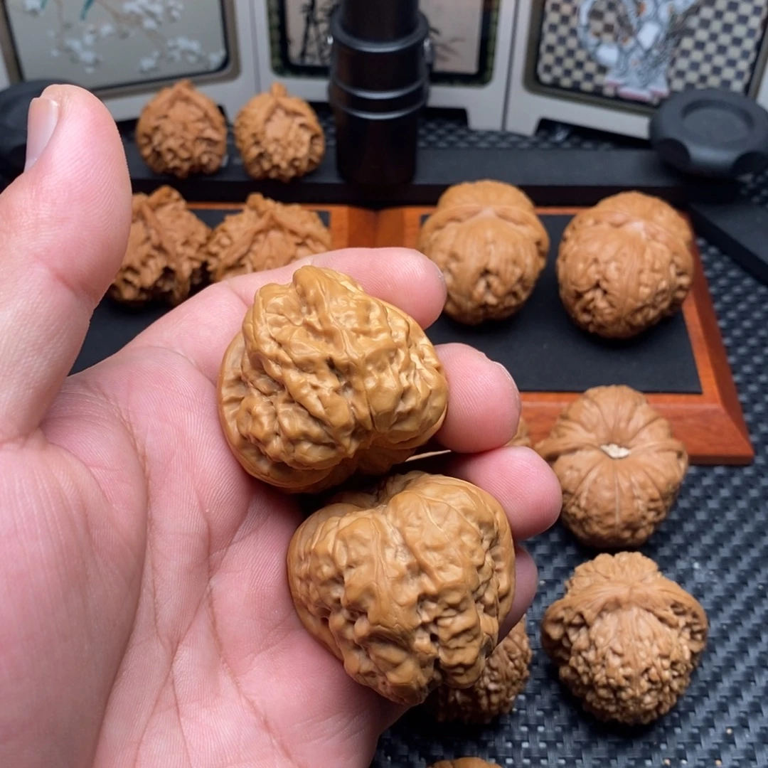 文玩核桃把件开背延庆蛙变41肚44.5尺