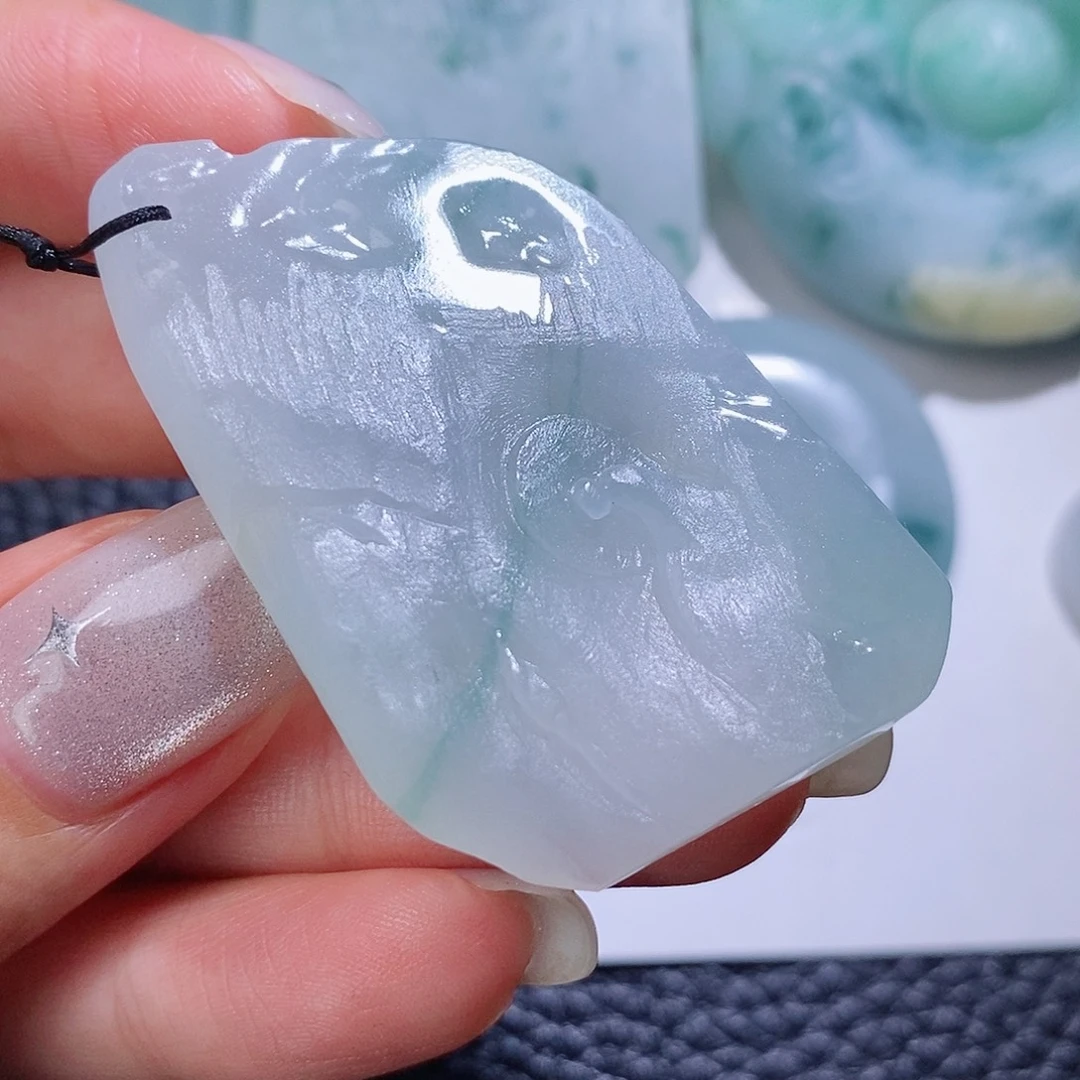 定制翡翠未镶嵌毛货付款后确认抛光