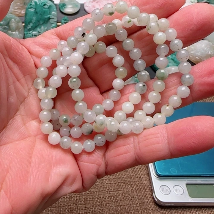 独山玉未镶嵌颈饰