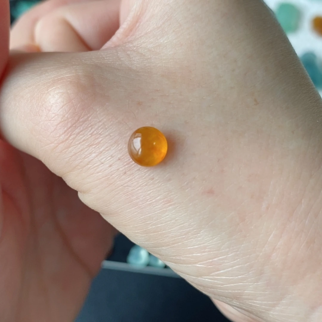 定制翡翠未镶嵌蛋面