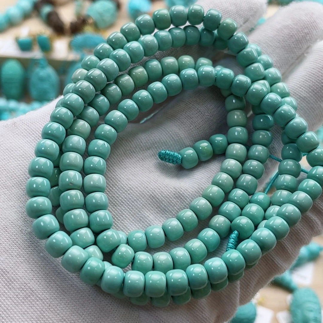 绿松石未镶嵌珠宝奇石5.7