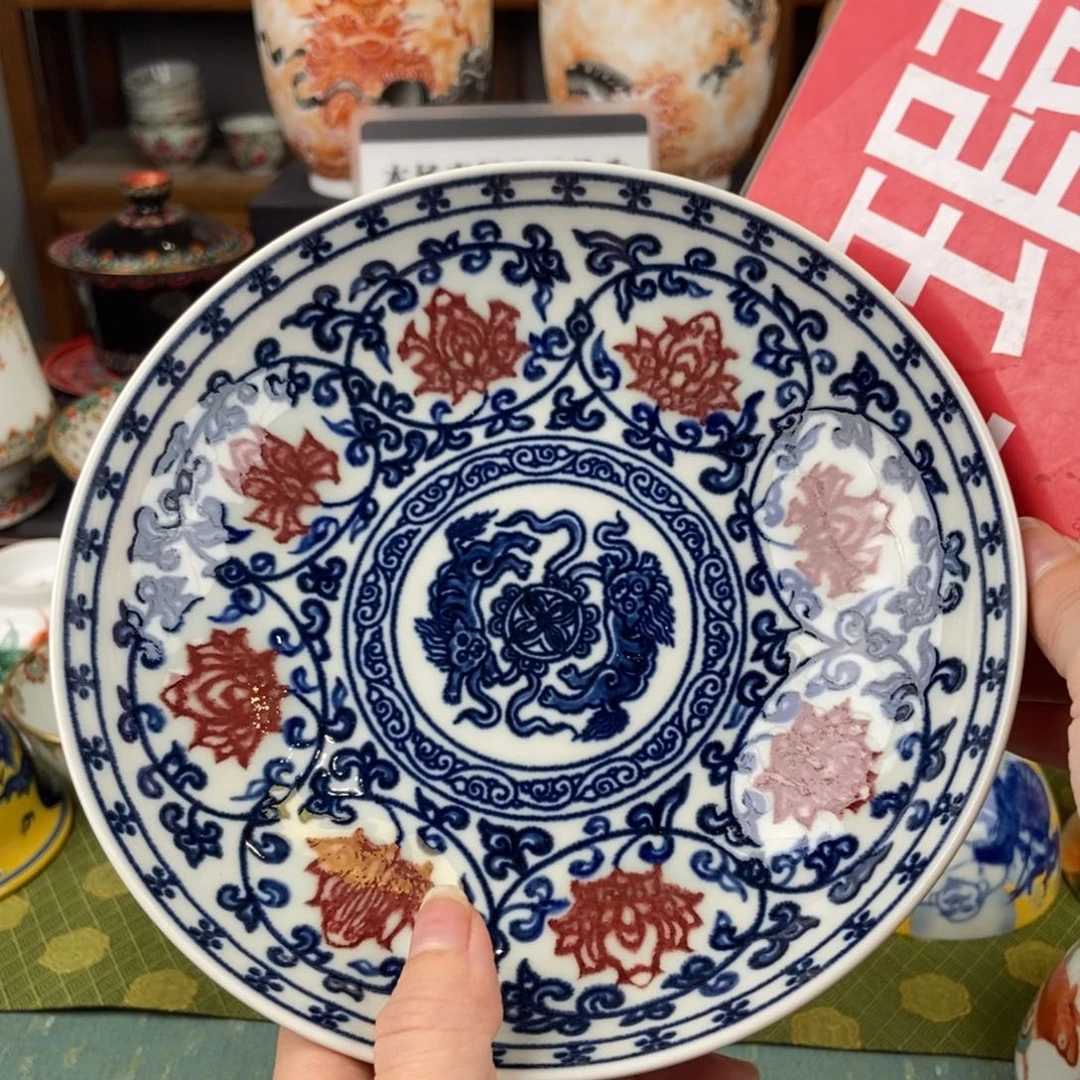 陶瓷的设计师是一个