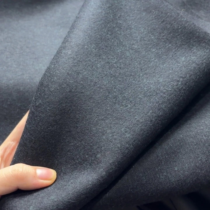 混纺14号针织羊毛2米。