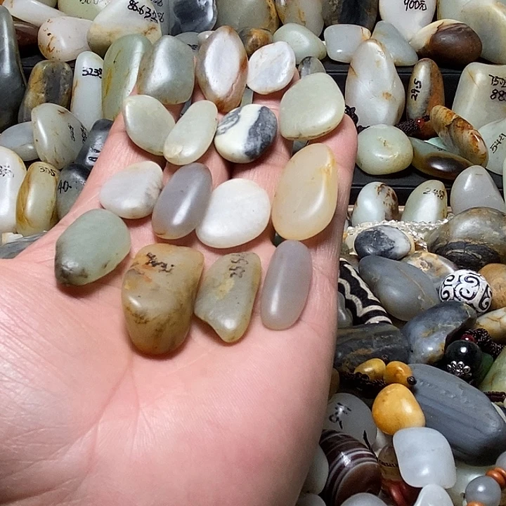 和田玉未镶嵌颈饰吊坠多样性发货