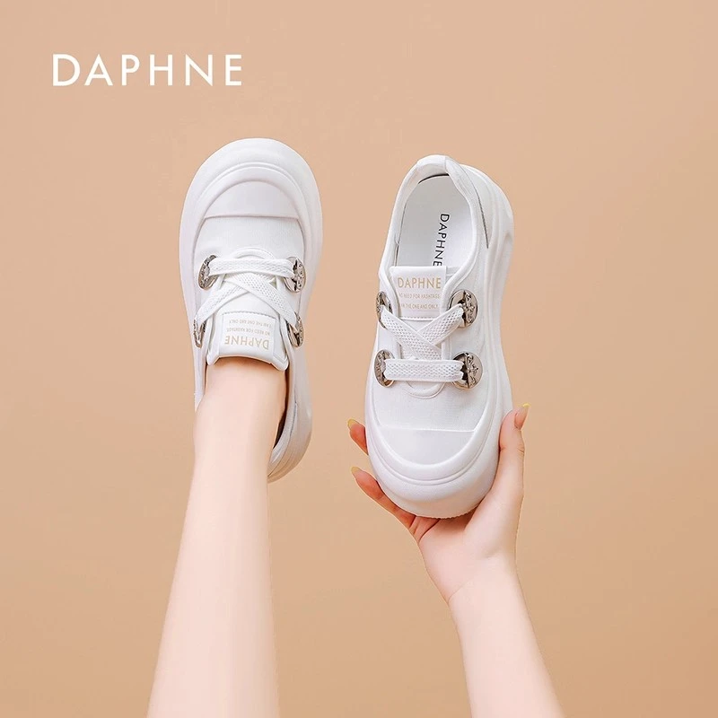 达芙妮厚底女鞋2025新款夏帆布薄款网面小白鞋百搭透气休闲板鞋S