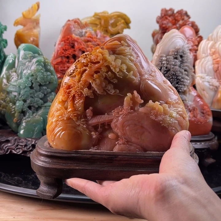 田黄石香山雅聚摆件