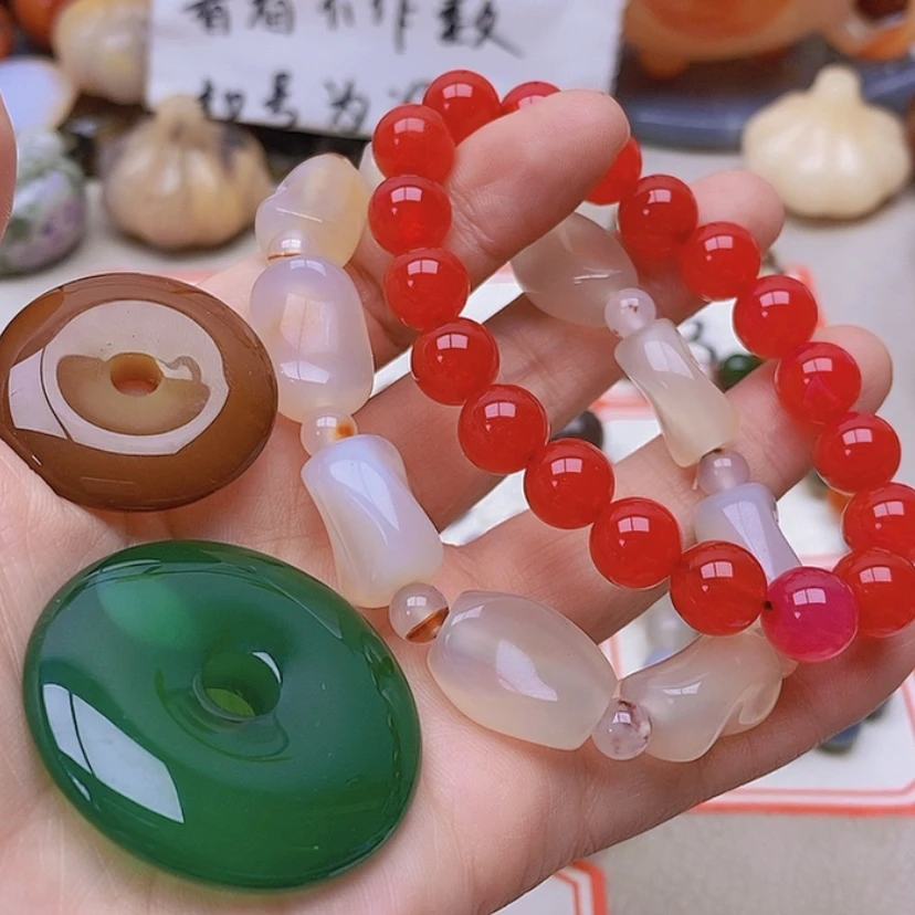 【闪购商品】未镶嵌玛瑙/玉髓珠宝半成品雄**龙