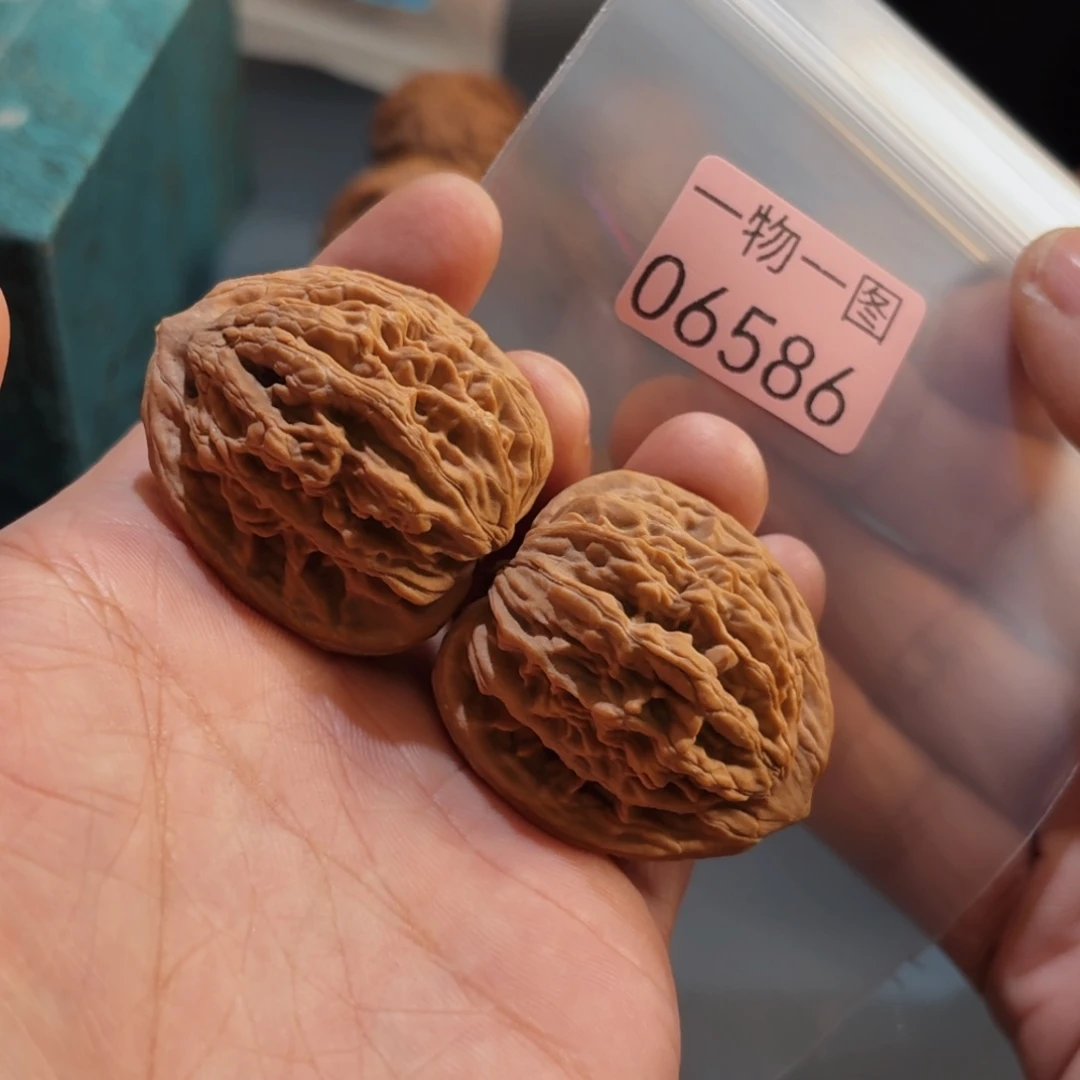 把件文玩核桃虎头