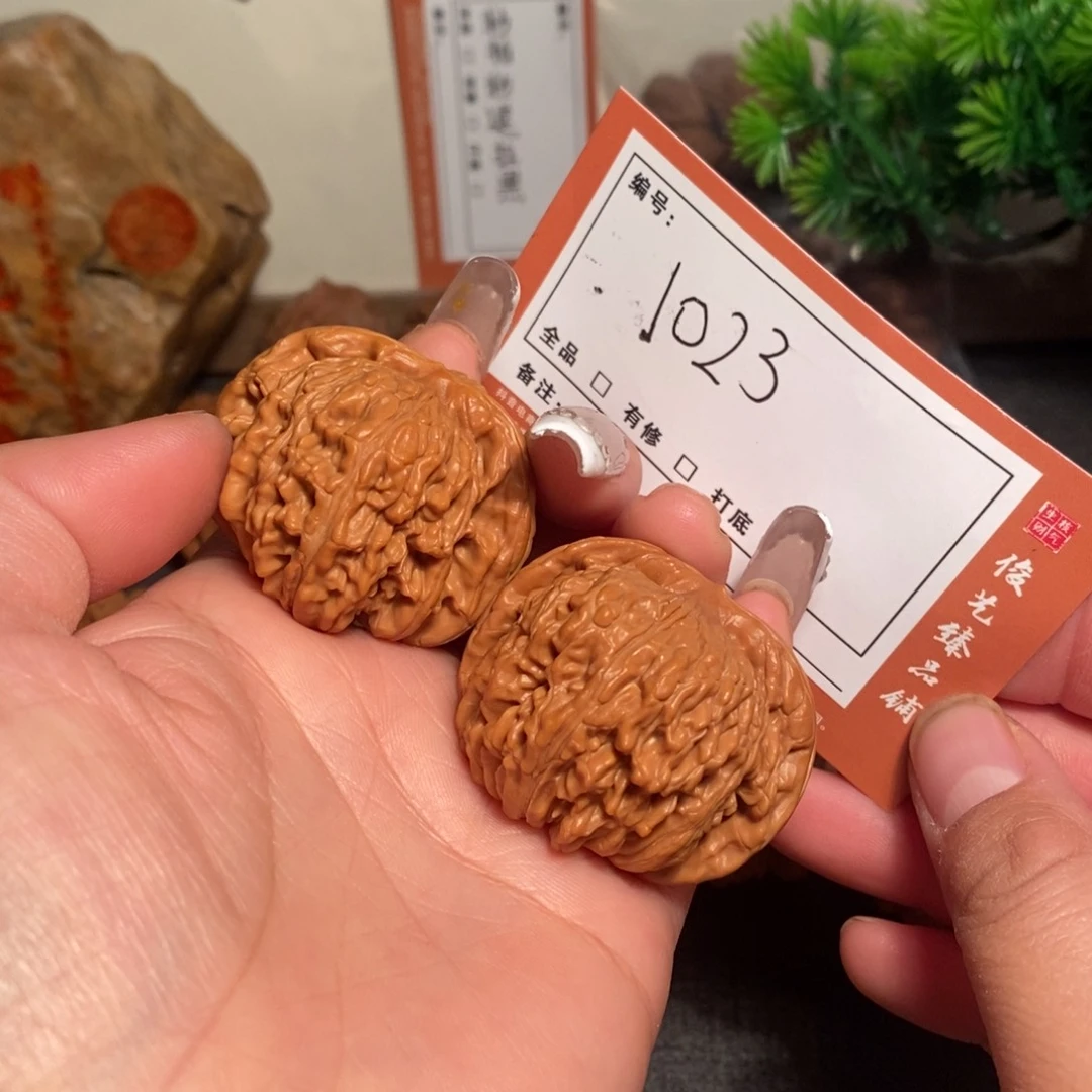 文玩核桃吊坠42四座楼1023