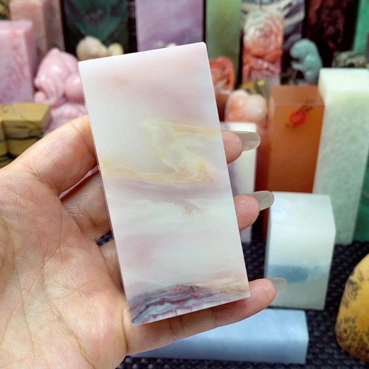 青田石印石婕云南石头